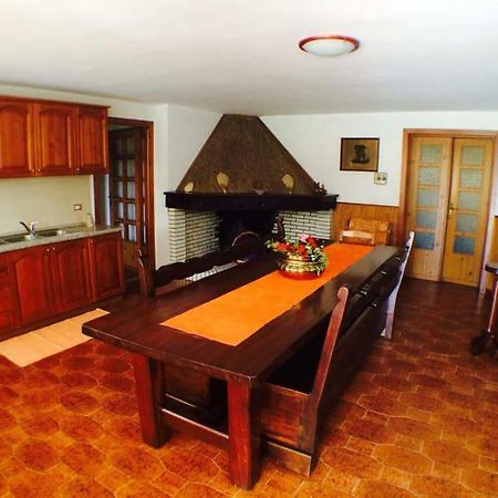 Villa Nicanda- 100 Mt Dal Mare- Giardino Porto Columbu - Perd'E Sali ภายนอก รูปภาพ