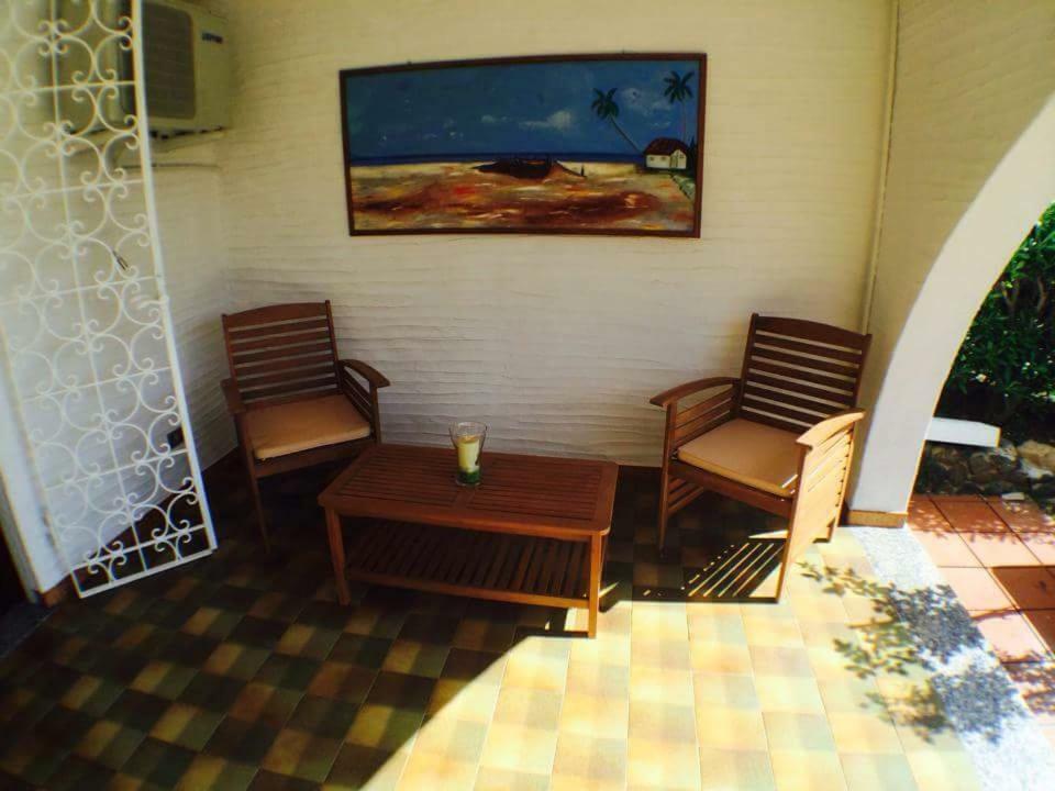 Villa Nicanda- 100 Mt Dal Mare- Giardino Porto Columbu - Perd'E Sali ภายนอก รูปภาพ